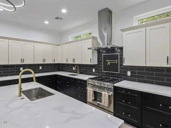 707 E OCOTILLO Road, Phoenix, AZ 85014