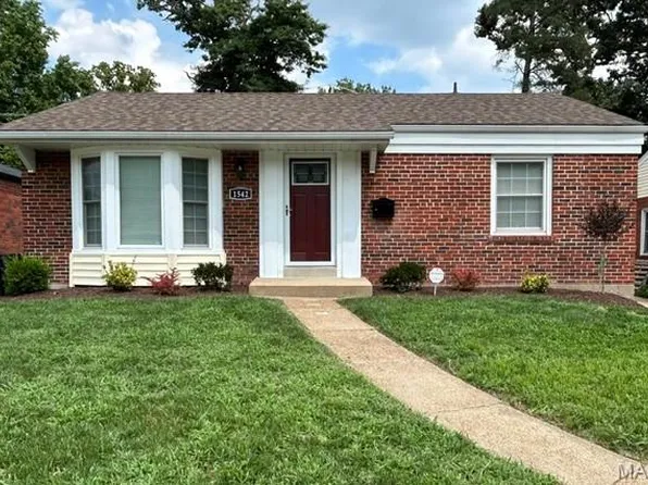 1542 N Hanley Rd, Saint Louis, MO 63130