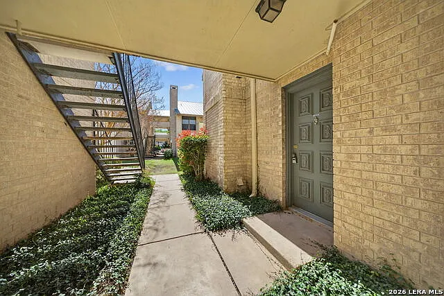 Photo 2 of 33 - 11843 Braesview #2311 - San Antonio, TX Building Photo - 11843 Braesview #2311