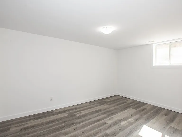 29 Westdale Dr — Photo 14