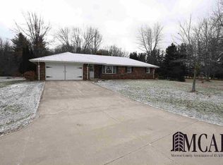 17785 Ida Center Rd, Petersburg, MI 49270