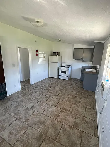 604 W Keetoowah St #4 Photo 1