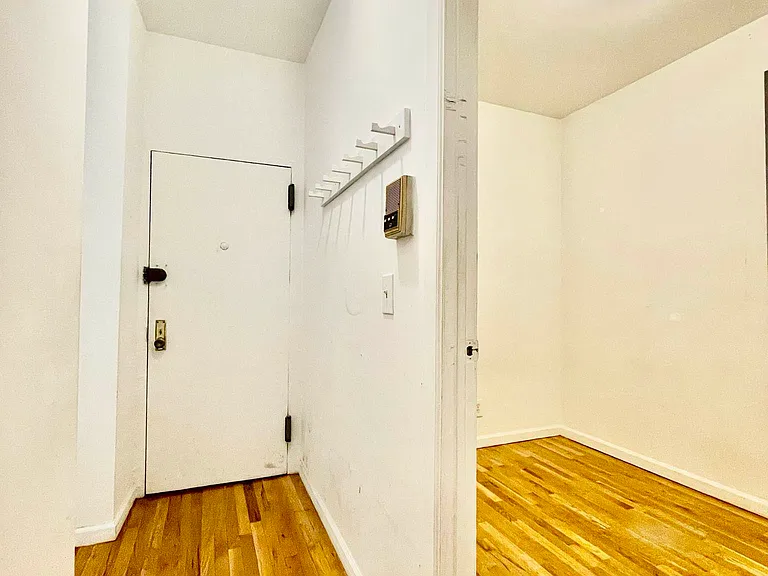 312 E 84th St #3C — Photo 8