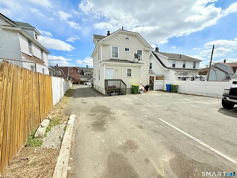 31 Beecher Ave #2 — Photo 17