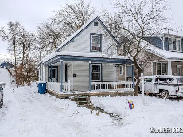 198 W 14th St, Holland, MI 49423