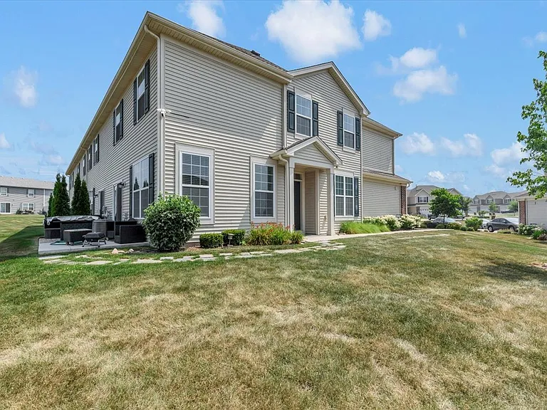 8500 Stillwater Rd — Photo 30