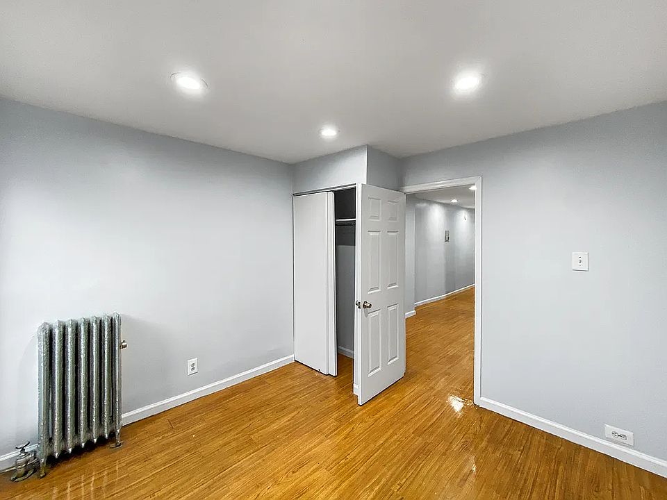 2nd image of 217 W 145th St #32