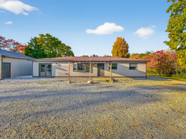 2084 W 750 S, Trafalgar, IN 46181