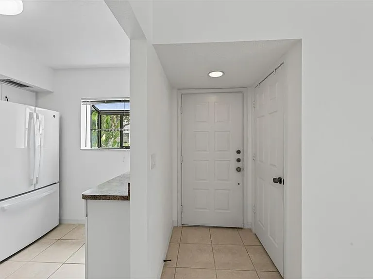 5735 Gardens Dr #5735 — Photo 5