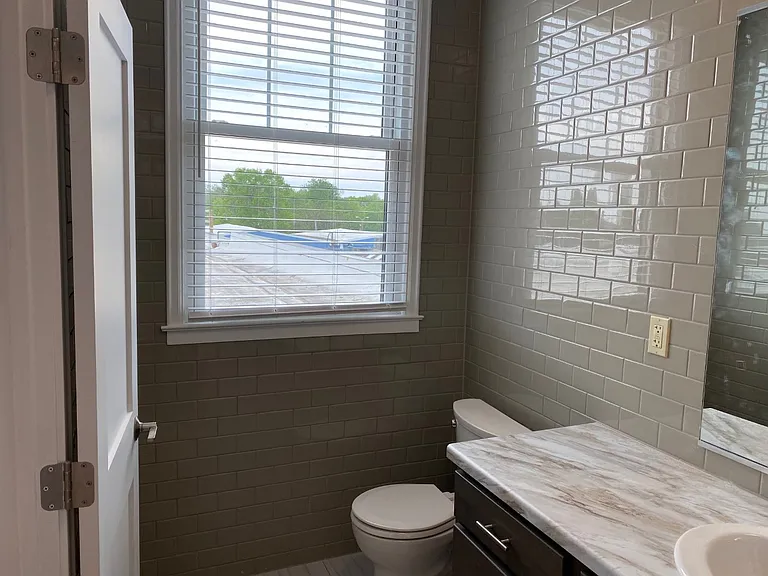 413 Main Ave #204 — Photo 4