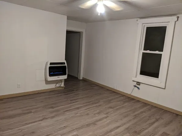 43 Cleveland Ave, Buckhannon, WV 26201