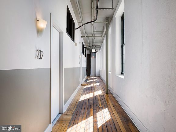 4th image of 200 Lincoln Ave Suite 212