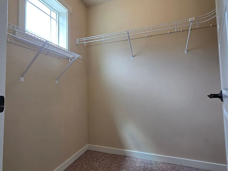 1344 Sinclair Dr — Photo 17