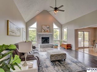 1021 Mary Beth Cir, Blair, NE 68008