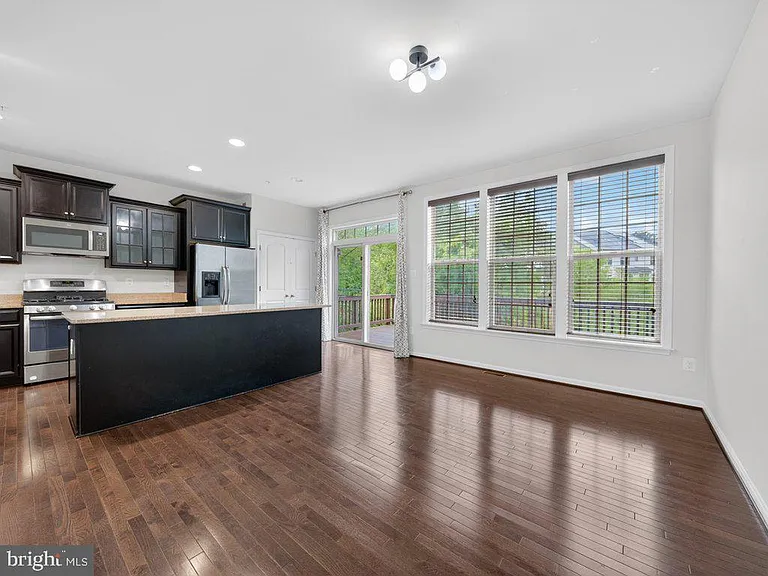 1169 Carinoso Cir — Photo 17