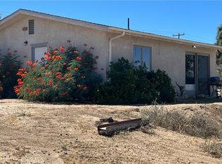 7586 Olympic Rd, Joshua Tree, CA 92252