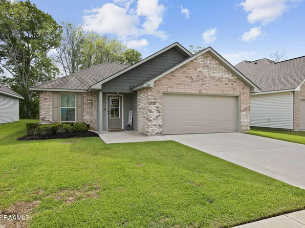 222 Cainwood Ct, Carencro, LA 70520