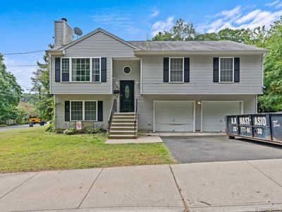 66 West Hills Road, New Haven, CT, 06515