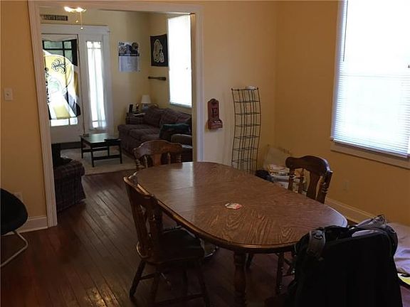 3rd image of 2427 Nashville Ave