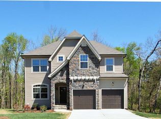 2164 Aramanche Dr, Burlington, NC 27215