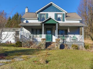 552 Ridge Ave, Dallas, PA 18612