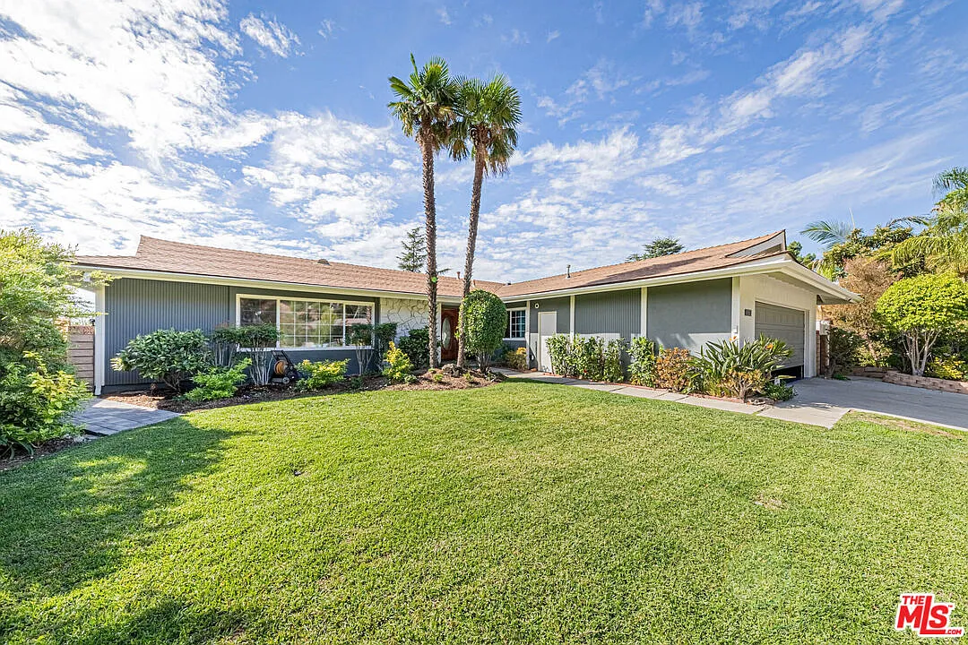 Building Photo - 2620 Sea Pine Ln