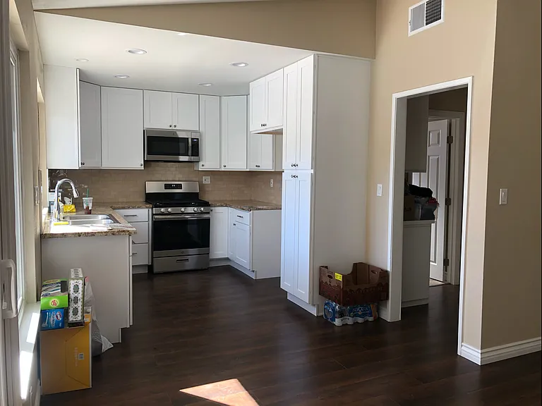 1736 Calle Ciervos — Photo 4