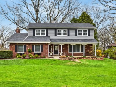 317 Roberts Rd, Inverness, IL, 60010