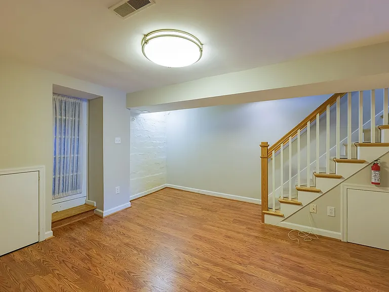 5188 Fulton St NW — Photo 31