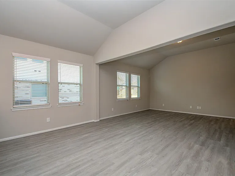 8418 Beacon Bay Cir — Photo 14