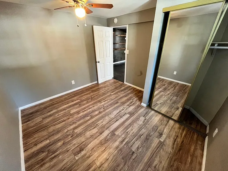 26455 Delano Dr #7 — Photo 21