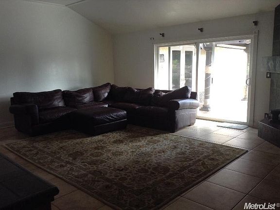 4th image of 6849 Domingo Dr