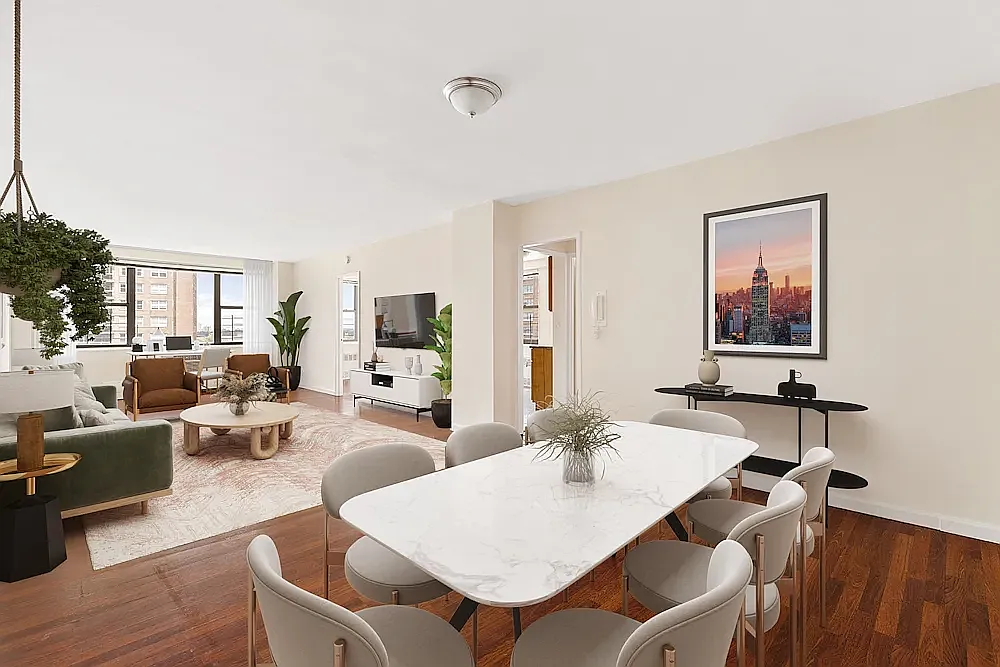 Building Photo - 104-40 Queens Blvd #8J