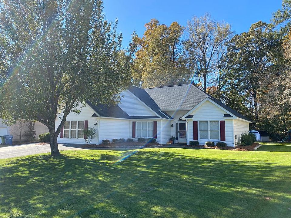 1st image of 1011 Northlake Dr