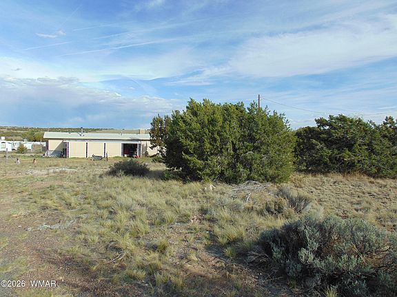 5th image of 46 Crest Ln