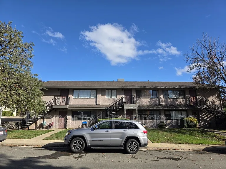 1233 Bundy Ct #6 — Photo 19