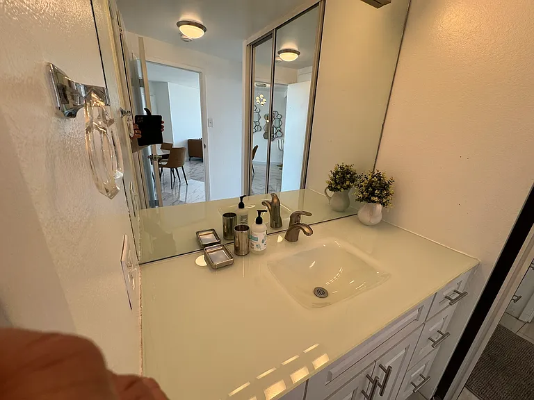 700 E Ocean Blvd #1007 — Photo 24