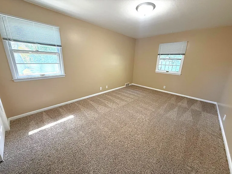 3249 Monte Vista Dr — Photo 8