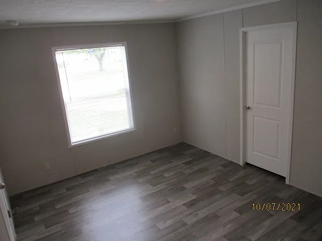 913 Moss Ave — Photo 15