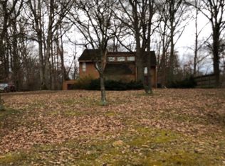 83 Lake Meadow Dr, Gray, TN 37615