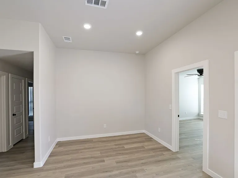 9901 Yellowhouse Ave — Photo 12