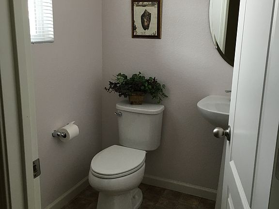 3rd image of 317 Bramble Ct