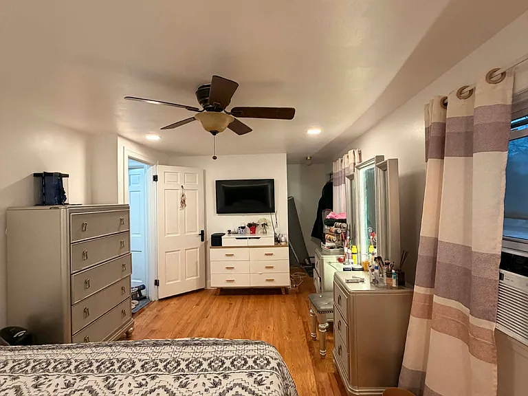 58 Farrar Ave — Photo 12