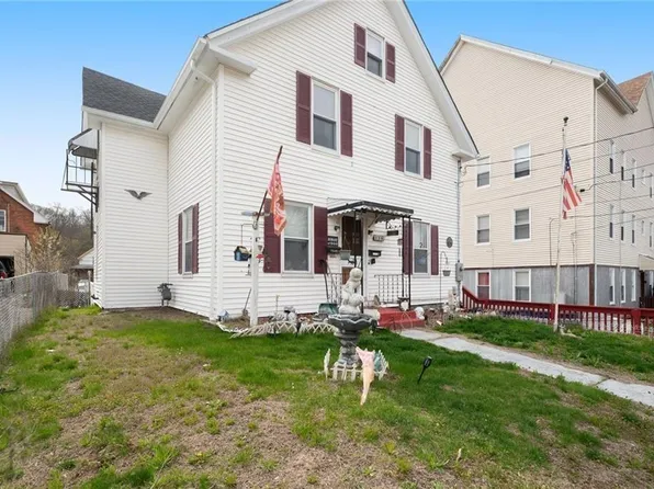 426 2nd Ave, Woonsocket, RI 02895