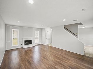 10814 Sugar Hill Dr APT B, Houston, TX 77042