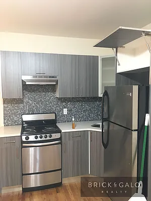 Rented by BRICK & GALO REALTY CORP | media 19