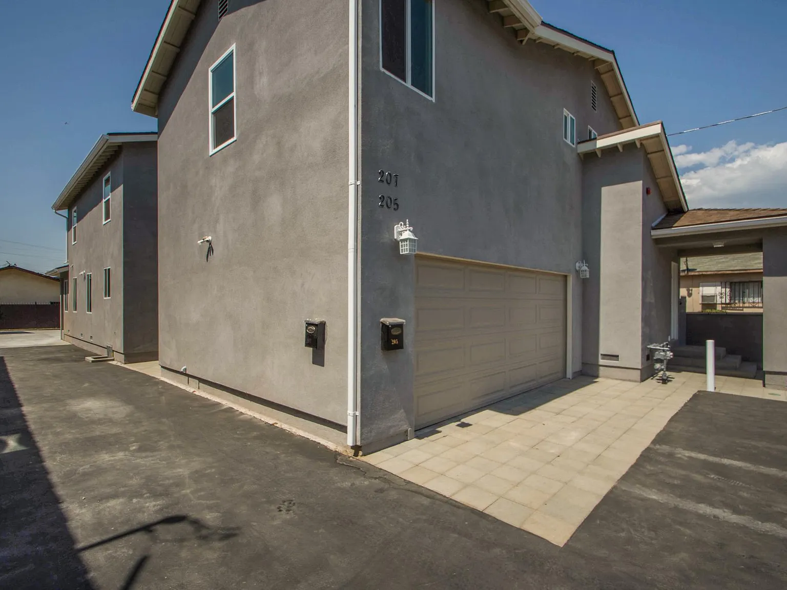 4 bed, 1600 sqft, $5,500 — Photo 3