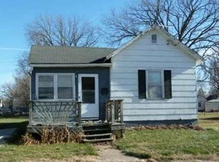 216 N Davis St, Ottumwa, IA 52501