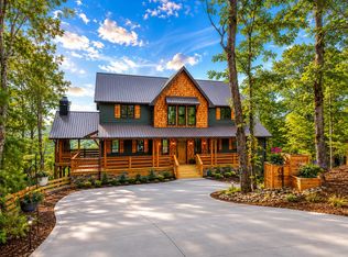 63 Granny Smith Ln, Ellijay, GA 30536