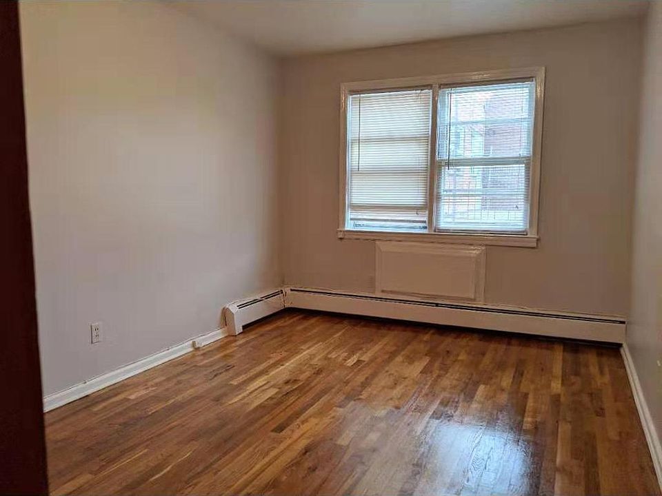 2nd image of 3011 Francis Lewis Blvd #3
